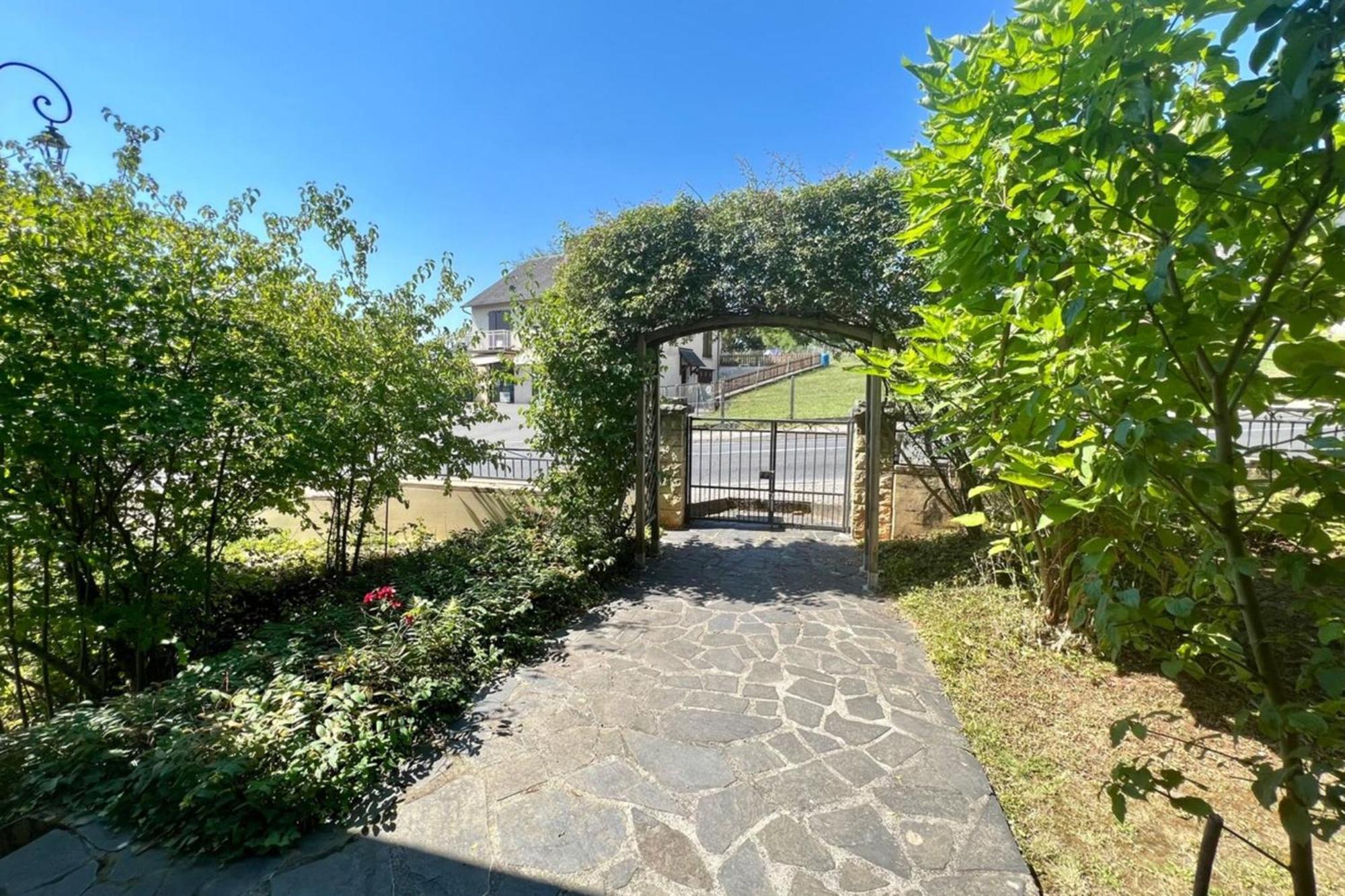 Villa La Baronnie - 11 Pers - Proche Brive -Jardin Ussac Kültér fotó
