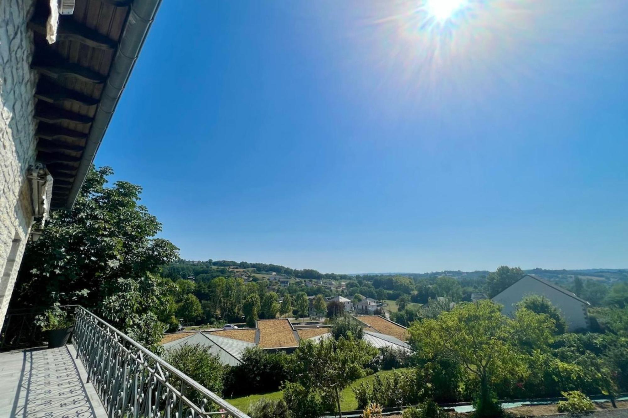 Villa La Baronnie - 11 Pers - Proche Brive -Jardin Ussac Kültér fotó